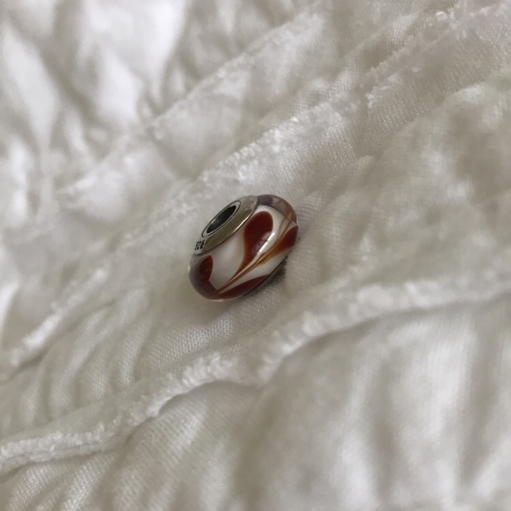 Pandora Red & White Murano